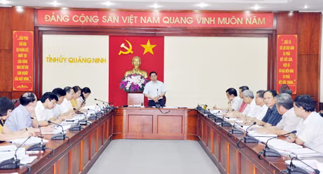 Đồng chí Phạm Minh Chính, Ủy viên TW Đảng, Bí thư Tỉnh ủy kết luận hội nghị.