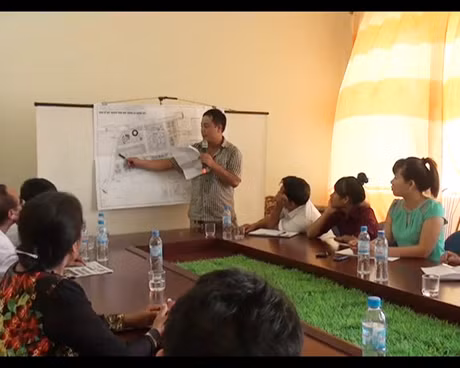 UBND huyện Vân Đồn vừa tổ chức hội nghị công bố, công khai quy hoạch chi tiết xây dựng tỷ lệ 1/500 Khu tái định cư và khu dân thôn Thái Hòa (xã Quan Lạn) và thôn Ninh Hải (xã Minh Châu).