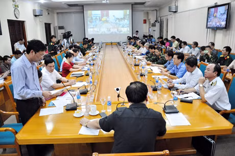 Đồng chí Hoàng Trung Hải, Phó Thủ tướng Chính phủ chủ trì buổi họp trực tuyến.