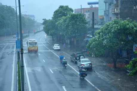Gió mạnh lên cấp 6-7.