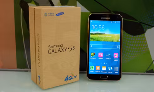 Samsung Galaxy S5 hai SIM.