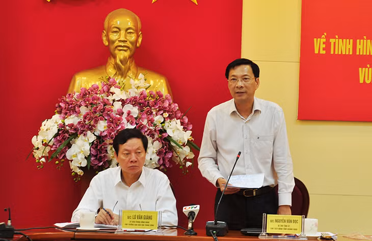 Đồng chí Nguyễn Văn Đọc, Bí thư Tỉnh ủy, Chủ tịch HĐND tỉnh phát biểu tại buổi làm việc.