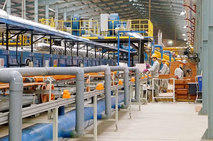 Dây chuyền sản xuất gốm xây dựng tại Công ty CP Gốm Đất Việt (TX Đông Triều).