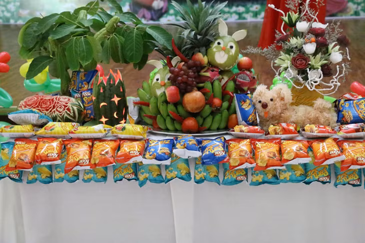 Mâm ngũ quả tại Đêm hội Trăng rằm 2015.