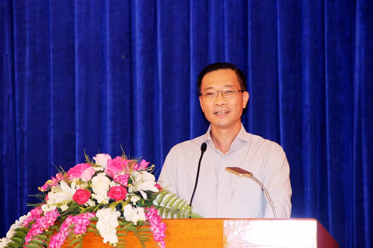 Đồng chí Vũ Hồng Thanh, Phó Bí thư Tỉnh ủy phát biểu tại Hội nghị.