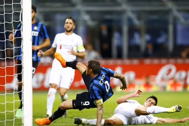  Icardi ghi bàn danh dự cho Inter Milan - Ảnh: Reuters