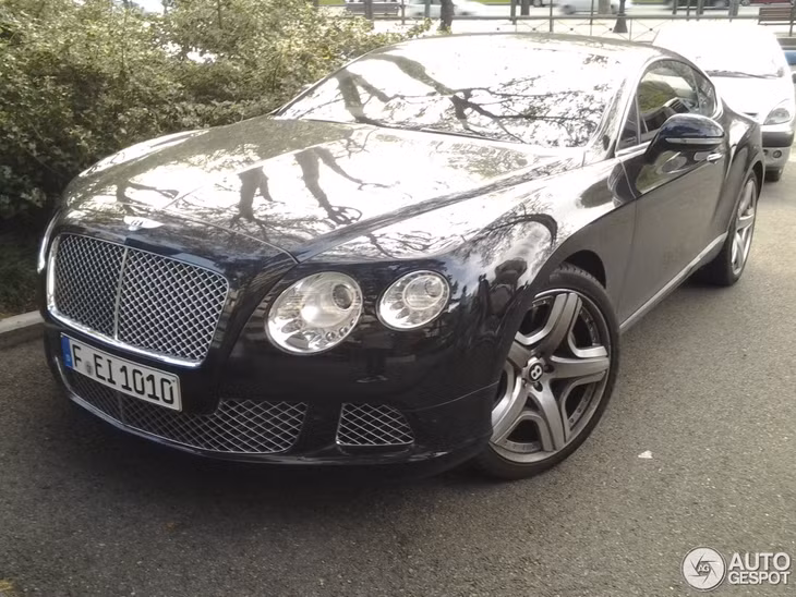 Bentley Continental GT 2012
