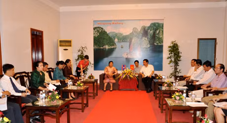 Quang cảnh buổi tiếp.