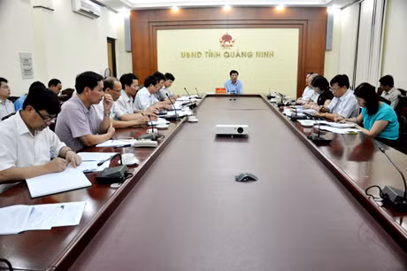 Quang cảnh buổi làm việc.