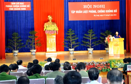 Quang cảnh hội nghị.