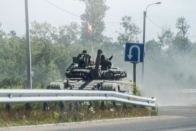 Xe tăng của lực lượng ly khai ở Debaltseve, gần Donetsk (Nguồn: AP)