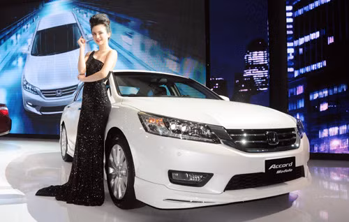 Honda Accord 2014 giá 1,47 tỷ đồng tại Việt Nam. Ảnh: Lương Dũng.
