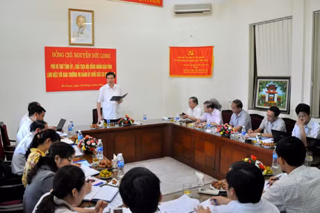 Đồng chí Nguyễn Đức Long, Phó Bí thư Tỉnh ủy, Chủ tịch HĐND tỉnh phát biểu kết luận tại buổi làm việc