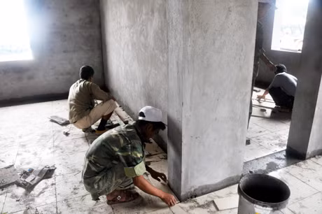 Hiện nay, đơn vị thi công đang tích cực hoàn thiện các căn hộ, phấn đấu trong tháng 7-2014 sẽ hoàn thành (đợt 1).