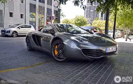 McLaren MP4-12C High Sport