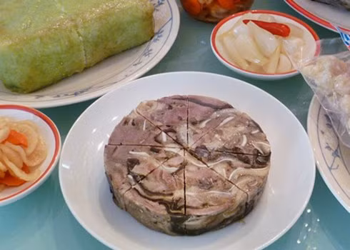 Ăn thành từng bữa nhỏ giúp bạn tránh được việc tăng cân.