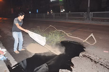 Người dân khu phố dải cát l