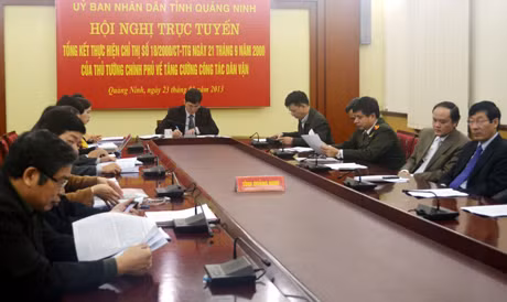 Các đại biểu tham dự hội nghị tại điểm cầu Quảng Ninh.