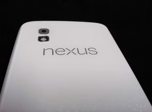 LG có thể đang nghiên cứu sản xuất Nexus 4 màu trắng. Ảnh: GSM Arena.