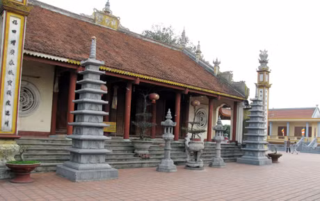 Chùa Tế (Tường Vân tự) ở xóm Chùa Tế xưa, một nơi hoạt động tín ngưỡng văn hoá, tâm linh của nhân dân Mạo Khê.