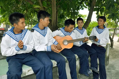 CBCS đảo Nam Yết sau giờ huấn luyện.