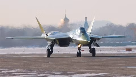 Chiến đấu cơ tàng hình T-50. Ảnh: RIA Novosti