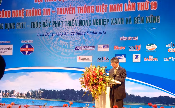 Công bố