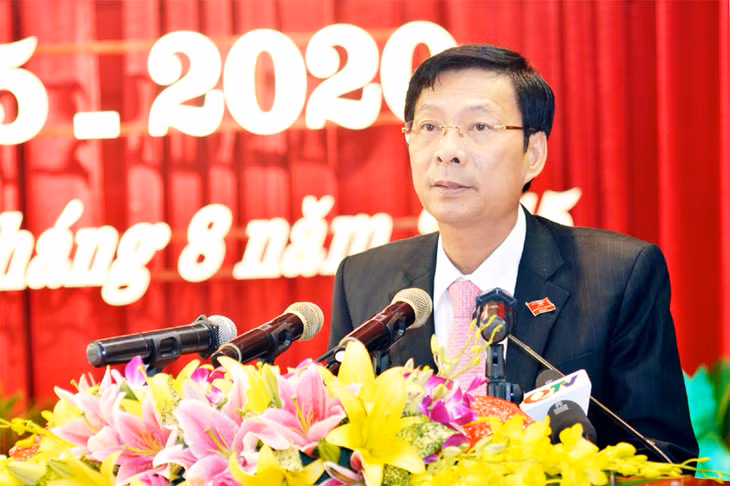 Đồng chí Nguyễn Văn Đọc, Bí thư Tỉnh ủy, Chủ tịch HĐND tỉnh phát biểu tại Đại hội.