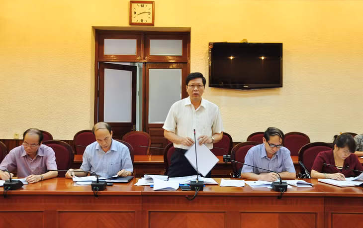 Lãnh đạo Ban Tuyên giáo Tỉnh ủy phát biểu tại hội nghị.