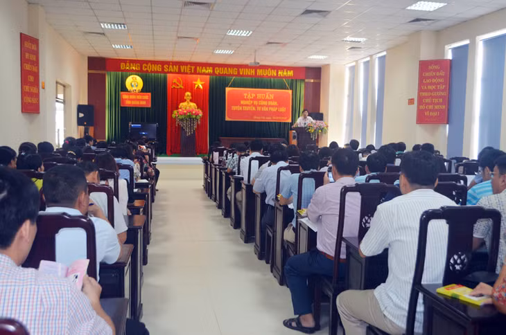 Quang cảnh lớp tập huấn