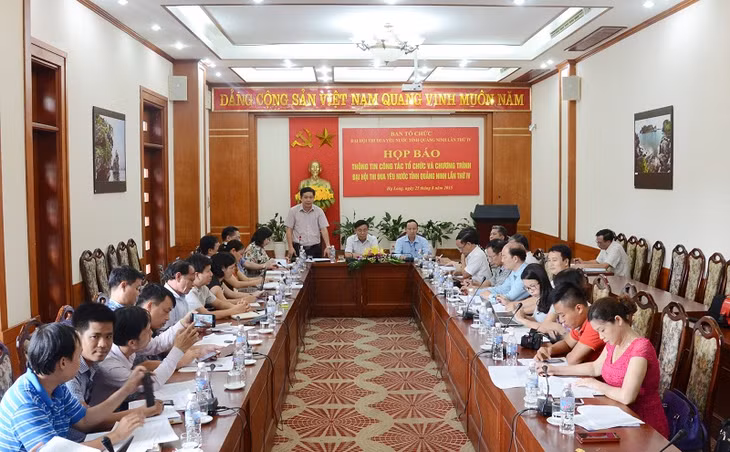 Quang cảnh buổi họp báo