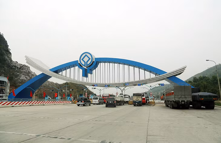 Trạm thu phí Đại Yên (km97+050, quốc lộ 18) thực hiện thu phí từ ngày 19-10-2014.