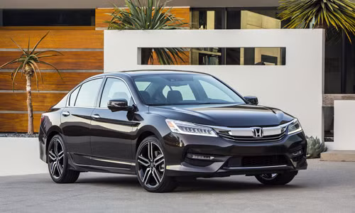 Honda Accord sedan 2016.