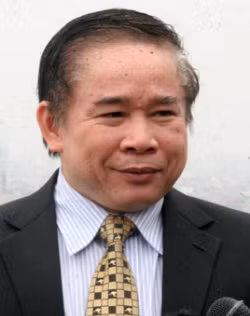 Thứ trưởng Bùi Văn Ga.