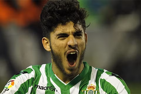  Dani Ceballos đã lọt vào mắt xanh của Real Madrid