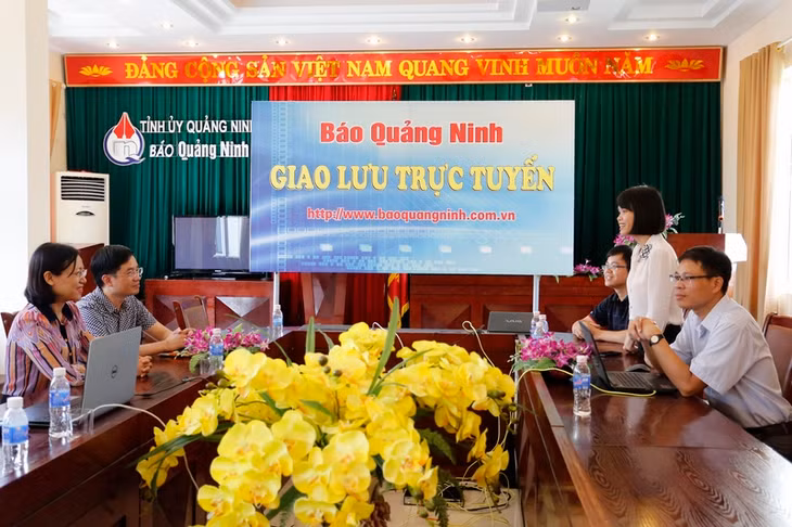 Quang cảnh buổi giao lưu.