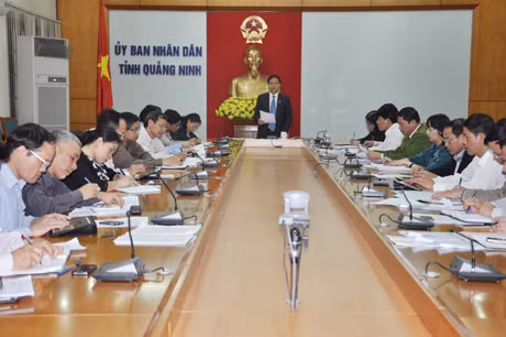 Đồng chí Đặng Huy Hậu, Phó Chủ tịch UBND tỉnh kết luận hội nghị.