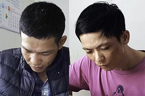 Hai kẻ trộm bị bắt. Ảnh: Khánh Hương.