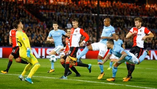  Man City rất muốn lập nên kì tích.