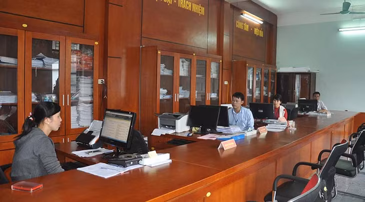Bộ phận tiếp nhận và trả kết quả hiện đại ở xã Lục Hồn, Bình Liêu