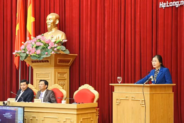 Phó Bí thư