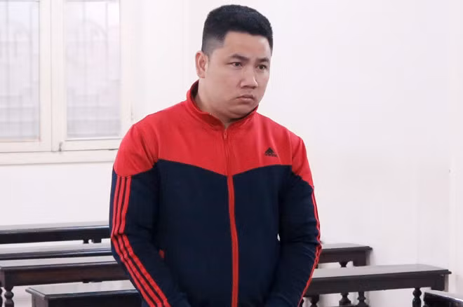 Bị cáo Luân tại tòa. Ảnh: Vân Thanh.