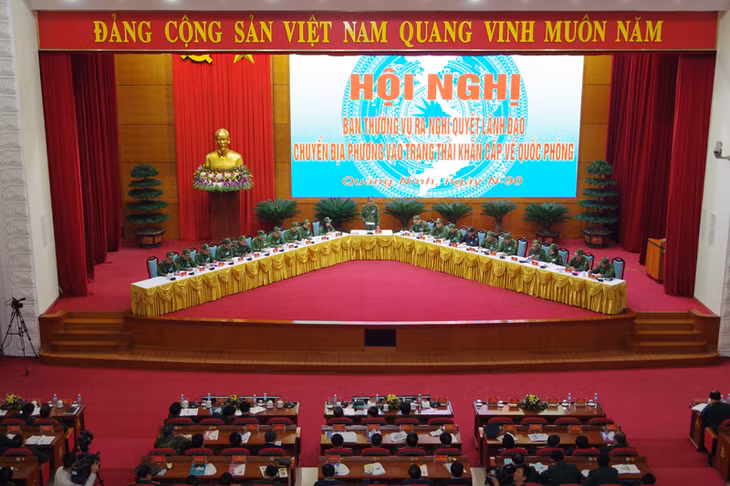 Ban Thường vụ Tỉnh ủy ra Nghị quyết lãnh đạo chuyển địa phương vào trạng thái khẩn cấp về quốc phòng, giữ vững ANCT-TTATXH.