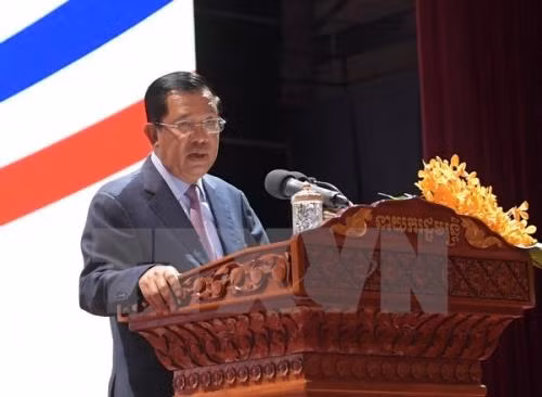 Thủ tướng Campuchia Samdech Techo Hun Sen phát biểu tại một buổi lễ ở Phnom Penh. Ảnh: THX/TTXVN