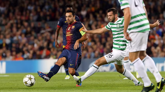 Xavi - ông hoàng chuyền bóng - Ảnh: Getty
