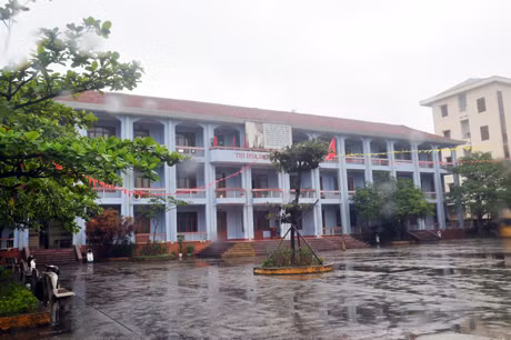 Để đảm bảo an toàn học được nghỉ học ngày 29-10.