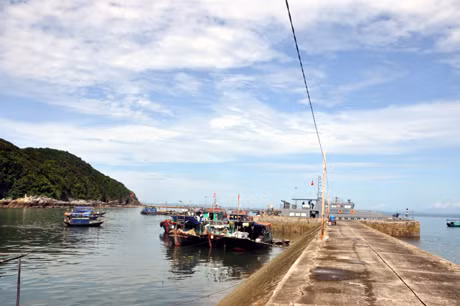Khi hoàn thành, đây sẽ là một trong những công trình có ý nghĩa đặc biệt quan trọng trong việc phát triển KT-XH, gắn với củng cố QP-AN trên vùng biển, đảo Đông Bắc của Tổ quốc.