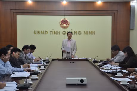 Phó Chủ tịch UBND tỉnh Đặng Huy Hậu kết luận buổi làm việc
