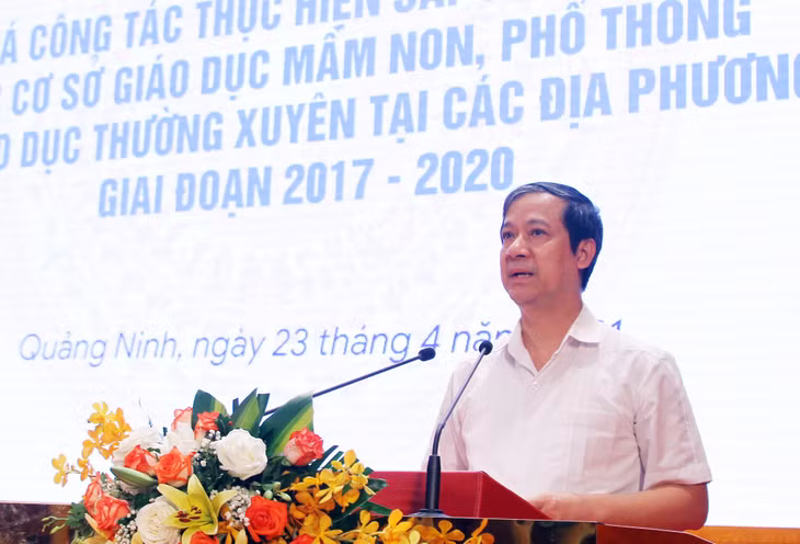 đồng chí Nguyễn Kim Sơn, Ủy viên Trung ương Đảng, Bộ Trưởng Bộ Giáo dục và Đào tạo.
