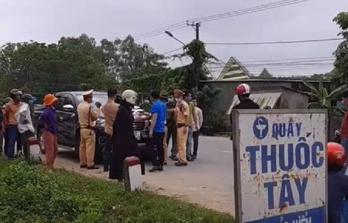 Hình ảnh cùng thông tin 